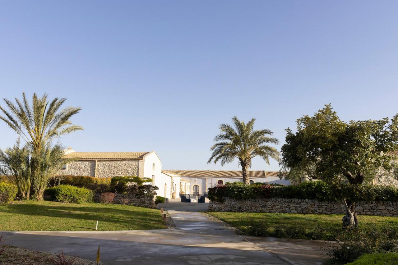 Masseria Del Carrubo نوتو المظهر الخارجي الصورة